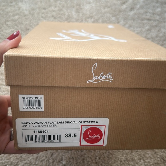 Christian Louboutin Patent Leather Low Top Sneakers - Picture 7 of 7